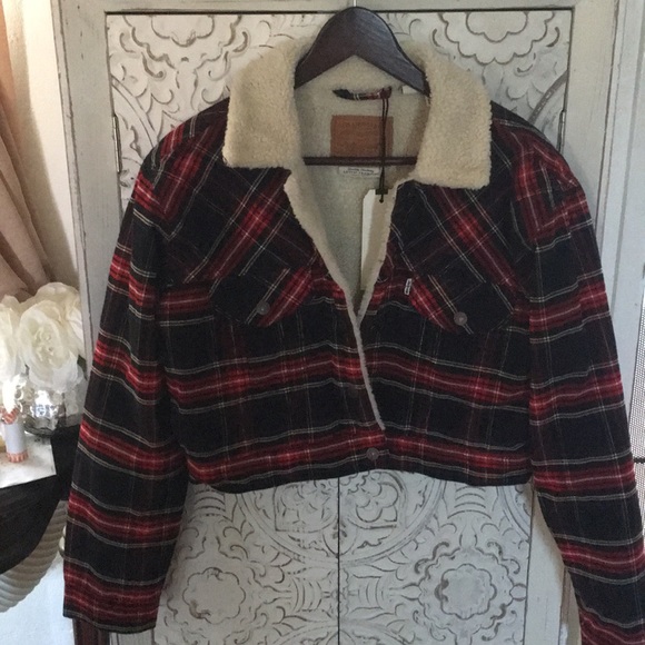 Levi's Jackets & Blazers - 🎁❤️cute Levi’s jacket✨